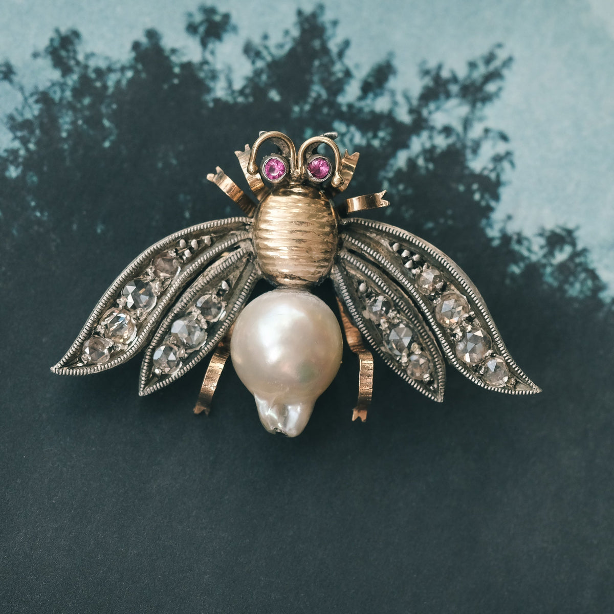 Victorian Pearl Bee Brooch – Lost Owl Jewelry