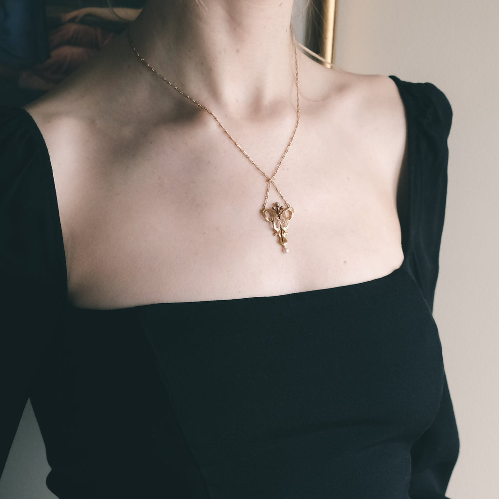 Art Nouveau Lavaliere Necklace - Lost Owl Jewelry