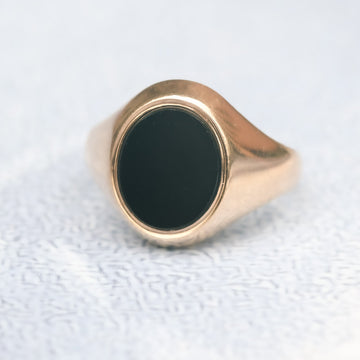 1970s Oval Onyx Signet Ring - Lost Owl Jewelry