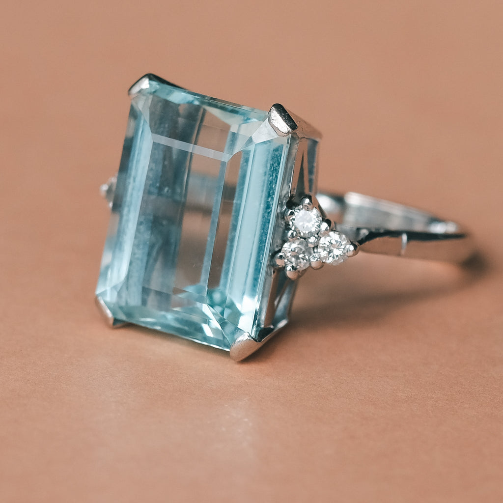 1980s 12.6ct Aquamarine Cocktail Ring - Lost Owl Jewelry