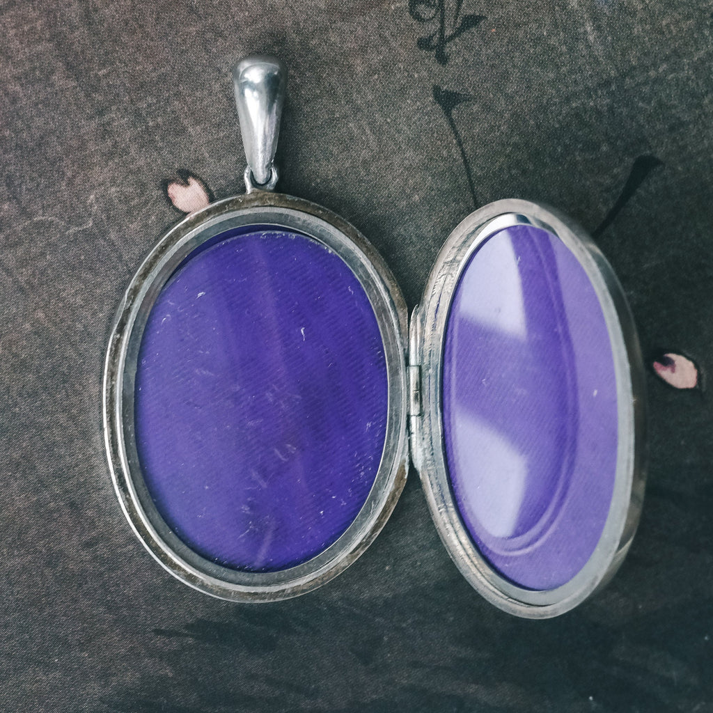 Aesthetic Movement Silver Locket - Lost Owl Jewelry