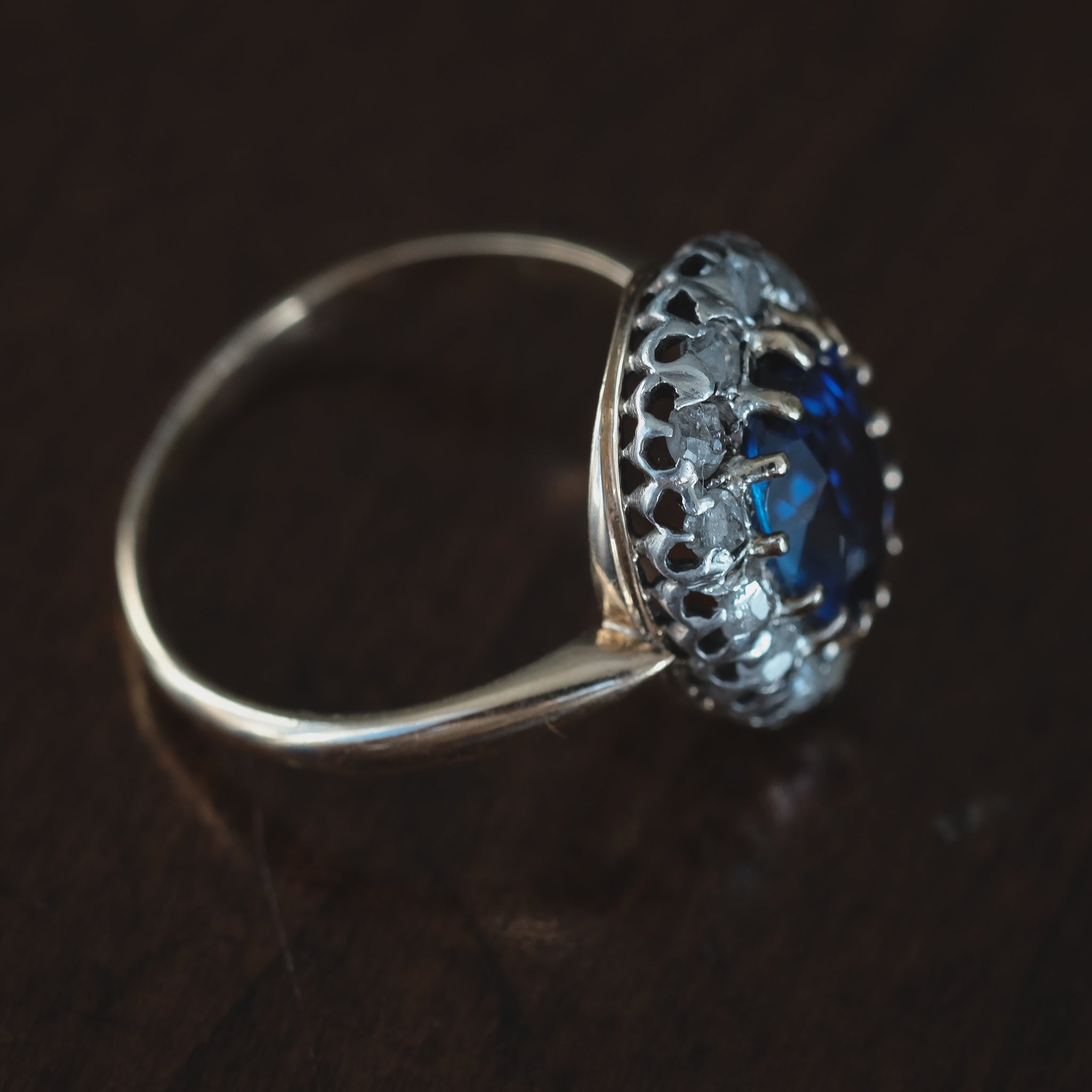 Cutesmile Antique Edwardian Style Ring - Silver Filled, Blue Sapphire CZ Crystal Eye Shape, Size 6