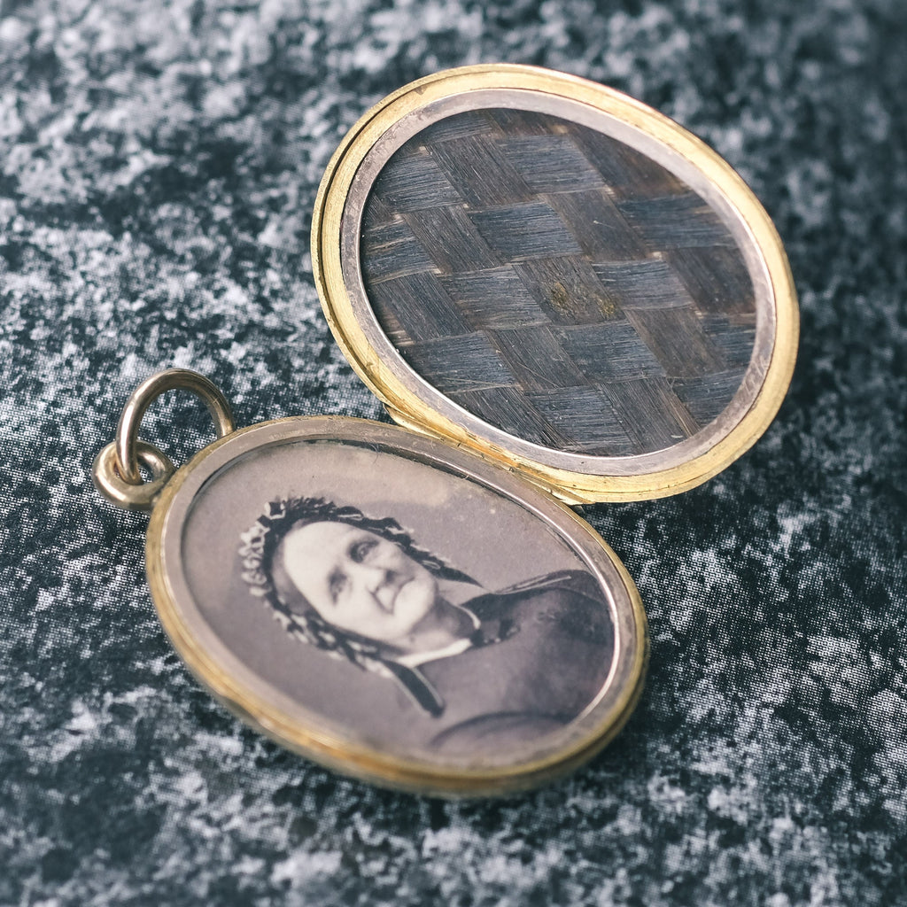 Victorian 15ct Gold Locket - Lost Owl Jewelry