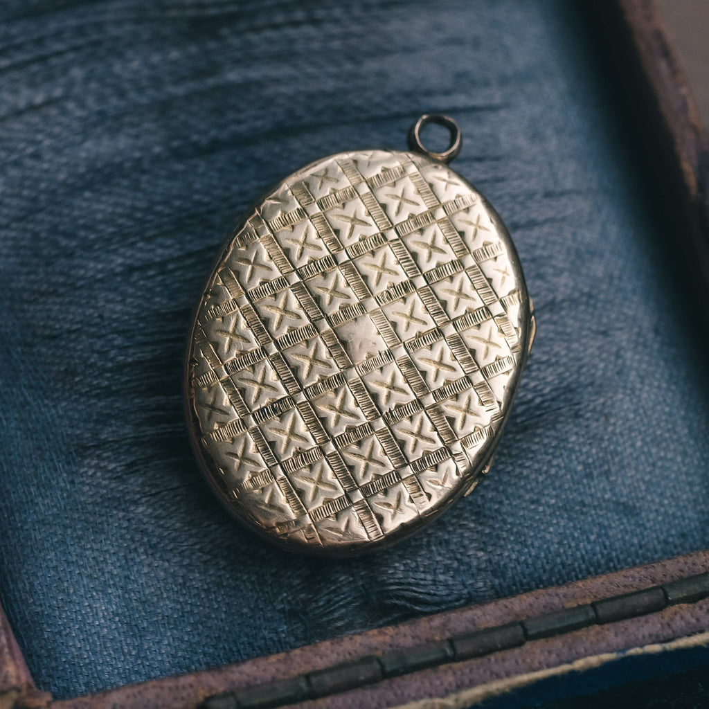 Victorian Bow Locket - Lost Owl Jewelry