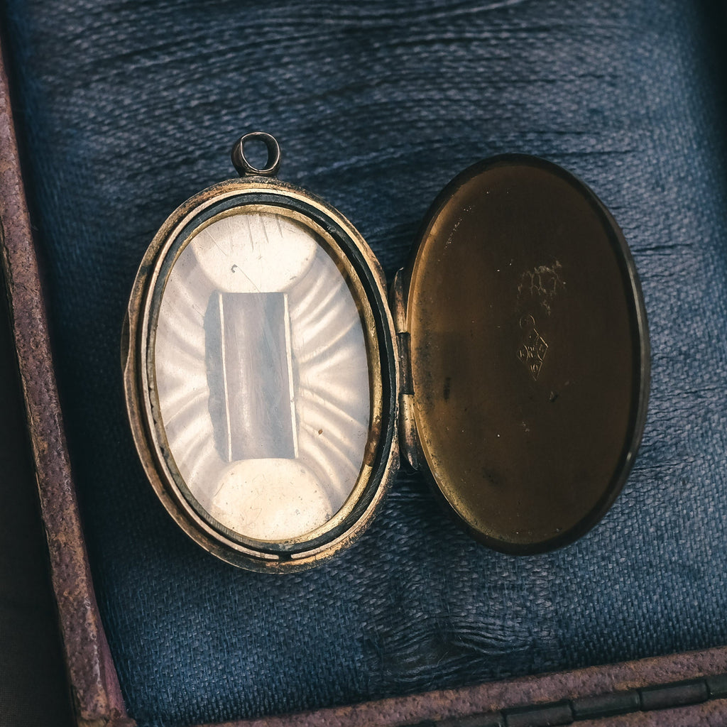 Victorian Bow Locket - Lost Owl Jewelry