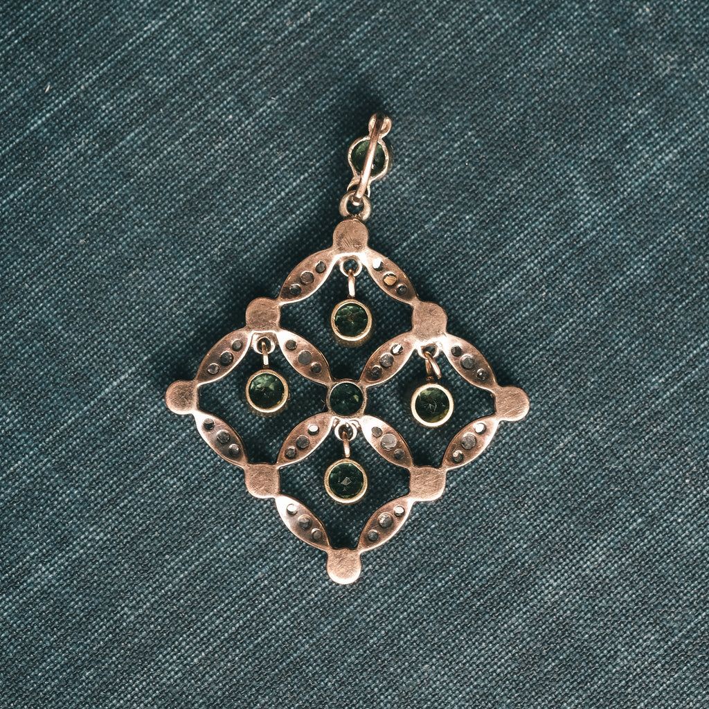 Victorian Green & White Necklace - Lost Owl Jewelry