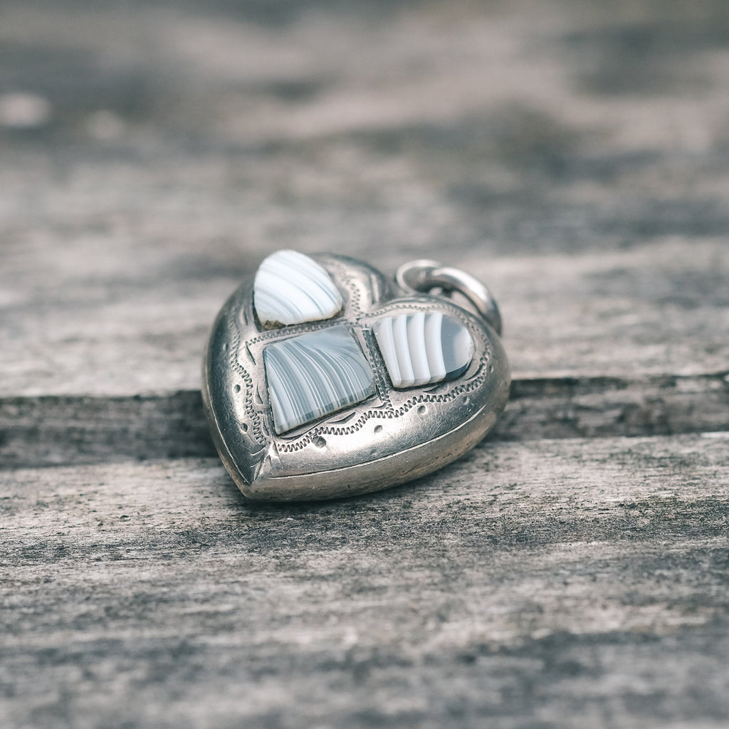 Victorian Lace Agate Heart Pendant - Lost Owl Jewelry