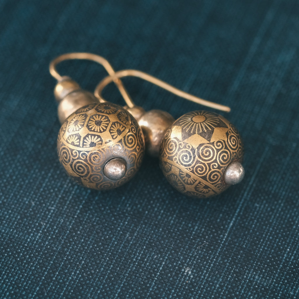 Victorian Swirled Orb Earrings - Lost Owl Jewelry