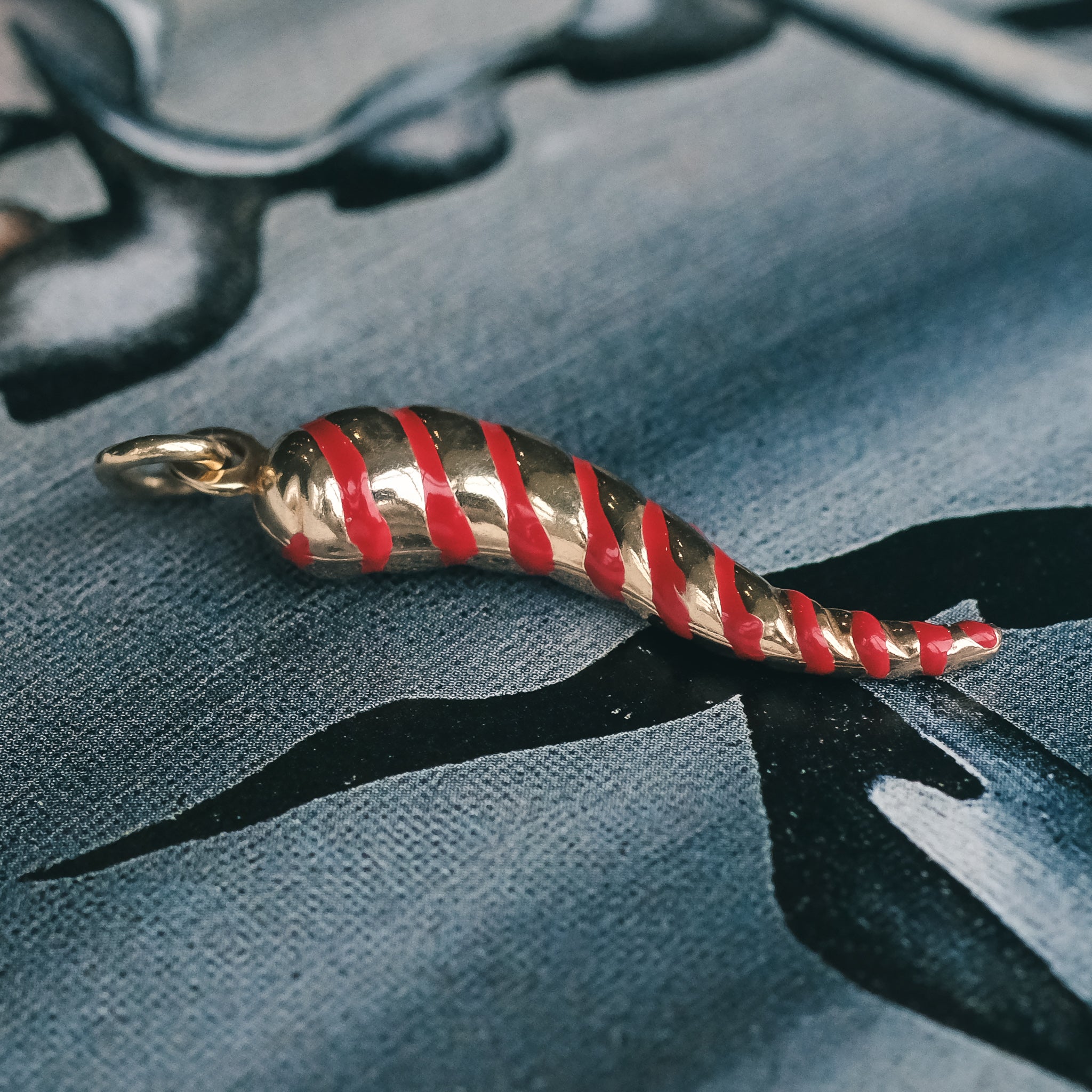 Vintage Cornicello Pendant – Lost Owl Jewelry