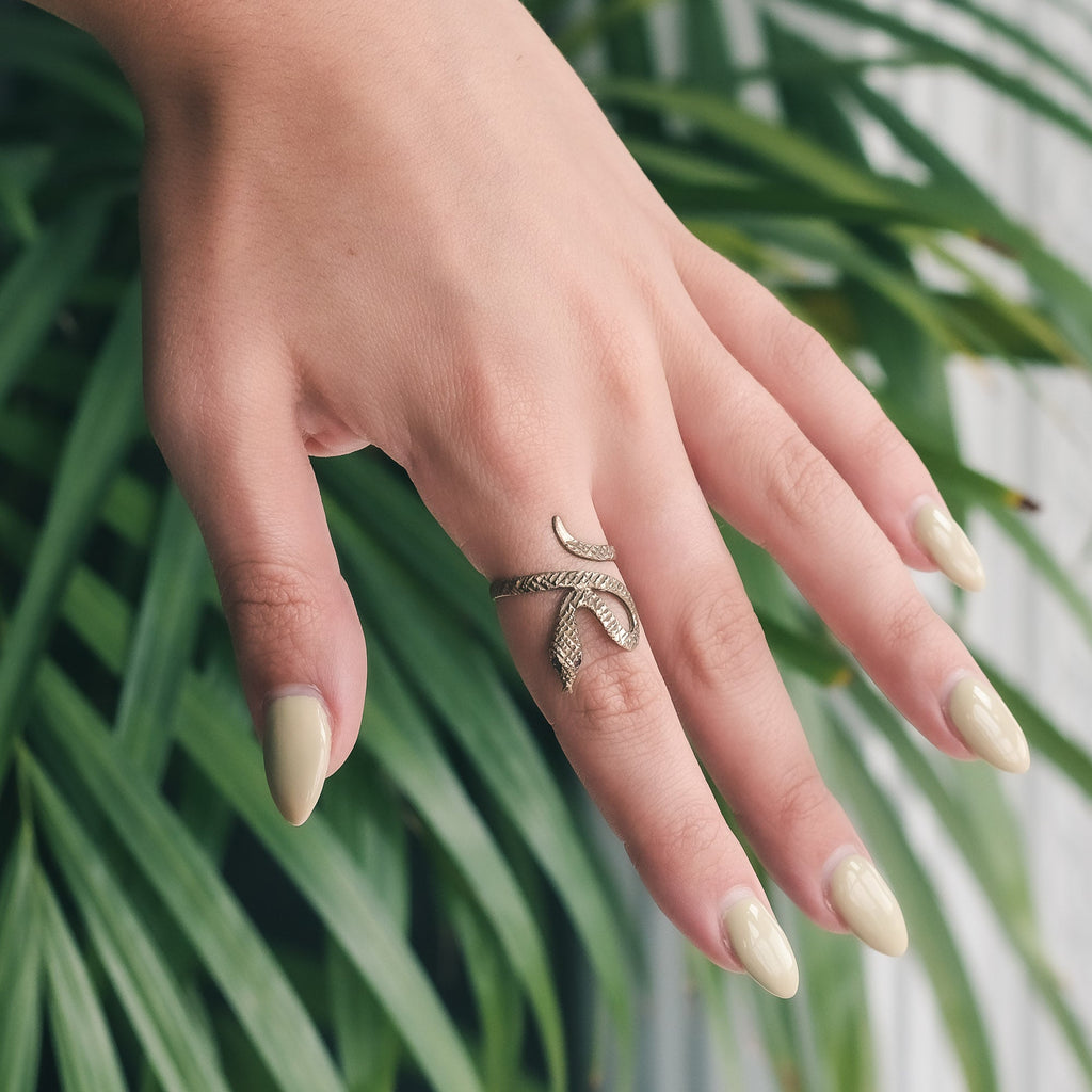Vintage Gold Serpent Ring - Lost Owl Jewelry