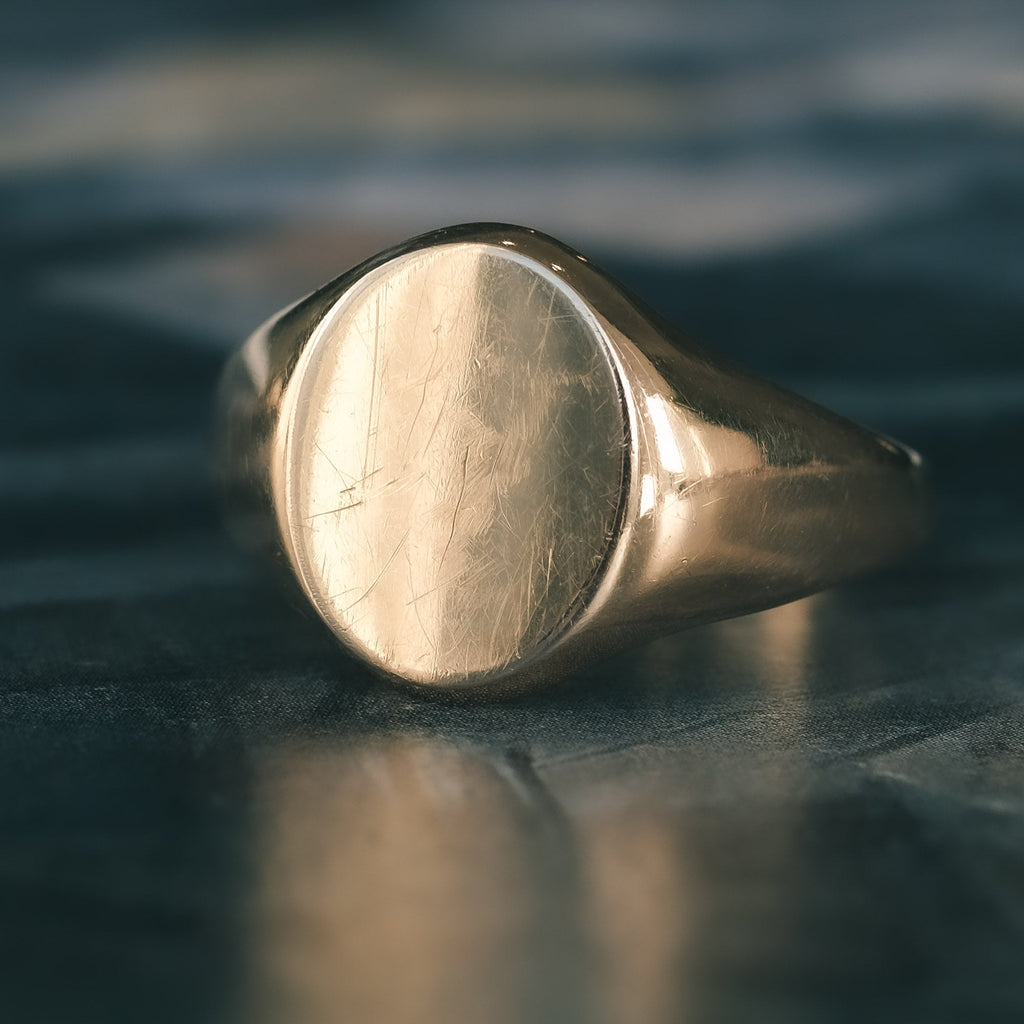 Vintage Oval Signet Ring - Lost Owl Jewelry