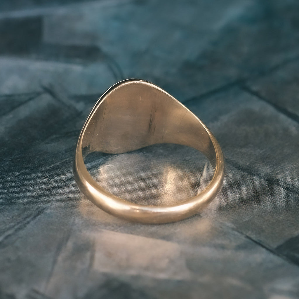 Vintage Oval Signet Ring - Lost Owl Jewelry