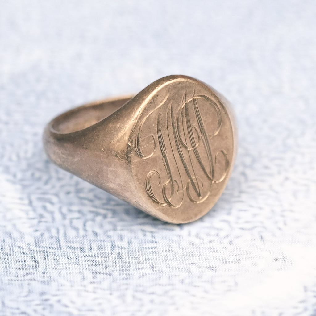 Vintage Oval Signet Ring - Lost Owl Jewelry