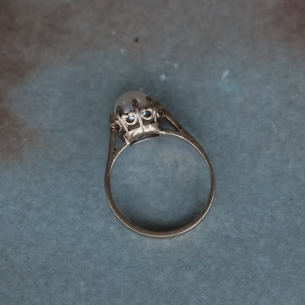 Vintage Pearl Solitaire Ring - Lost Owl Jewelry