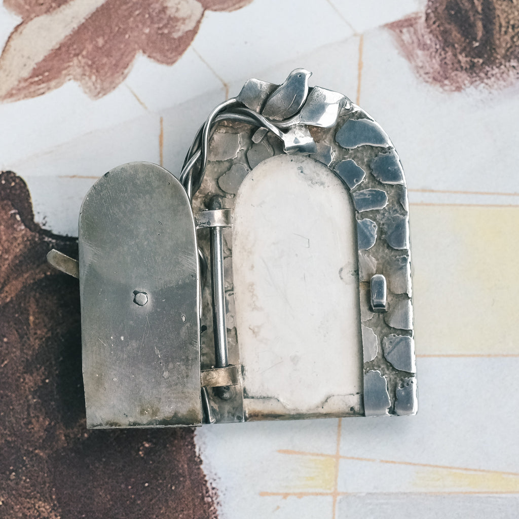Vintage Silver Door Locket - Lost Owl Jewelry