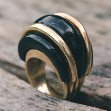 1960s Black & Gold Bombé Ring - Lost Owl Jewelry