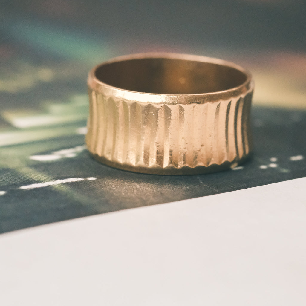 1964 22ct Gold Fluted Band – Lost Owl Jewelry