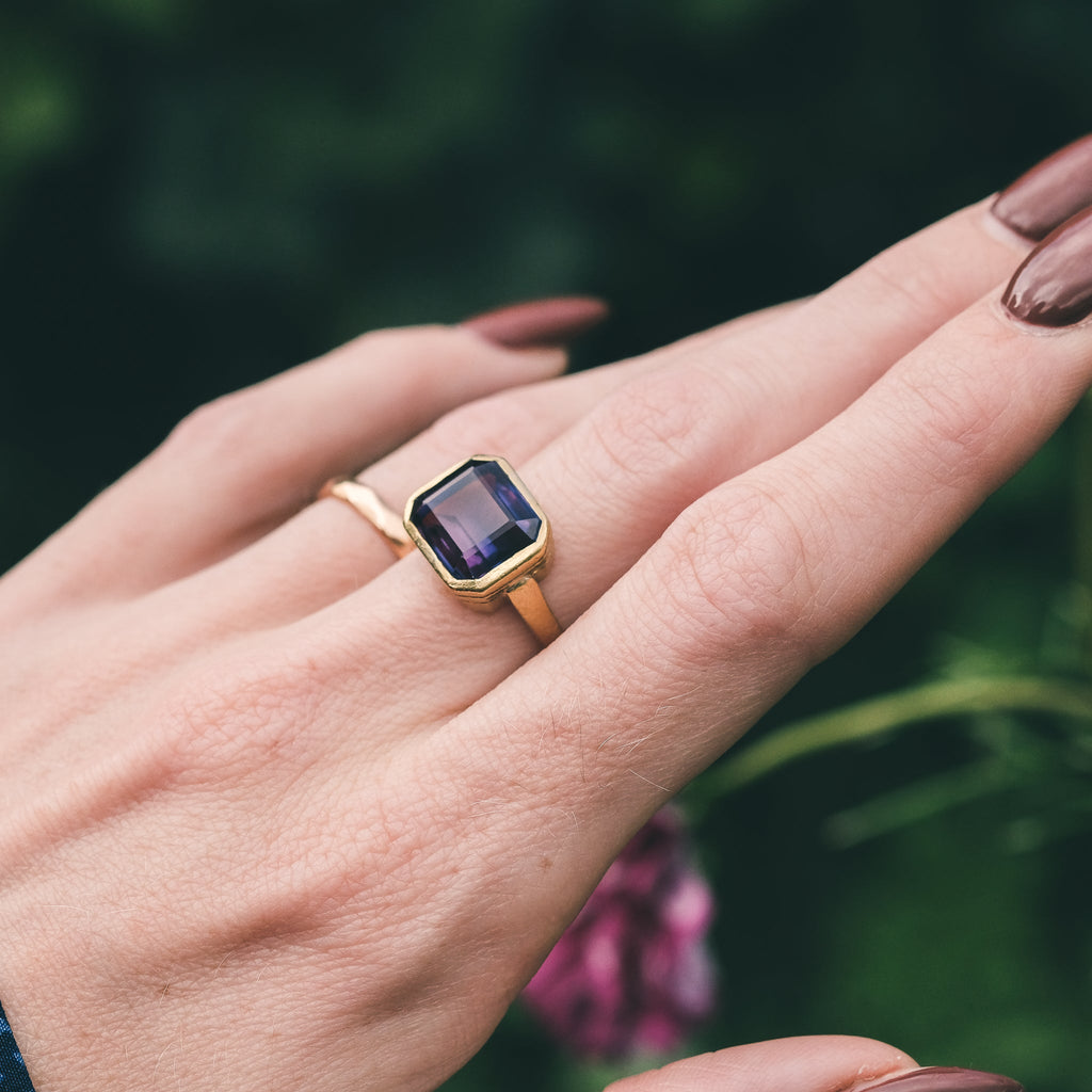 Art Deco Colour-Change Sapphire Ring - Lost Owl Jewelry