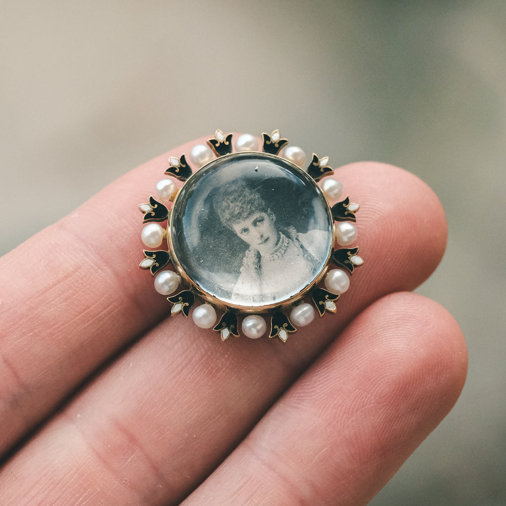 Early Victorian Enamel Round Locket - Lost Owl Jewelry