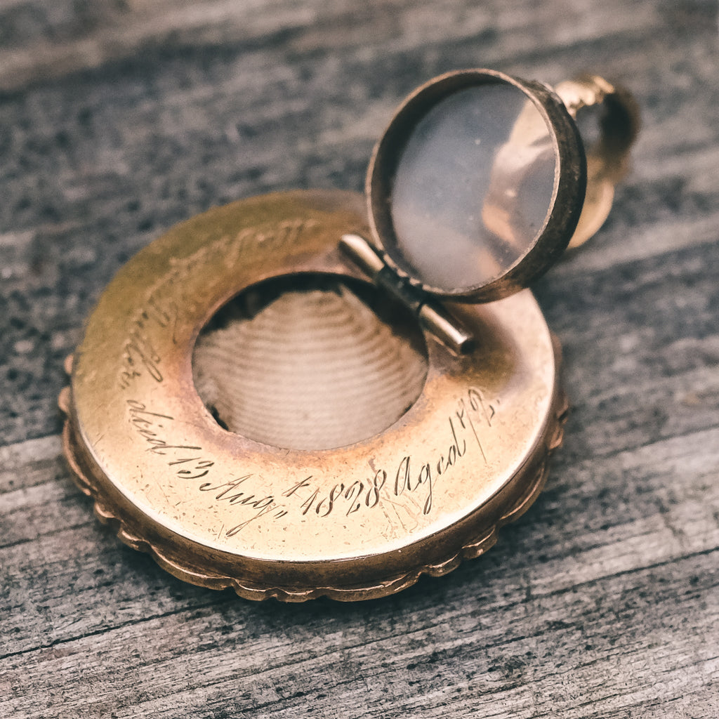 Georgian Round Memorial Locket - Lost Owl Jewelry