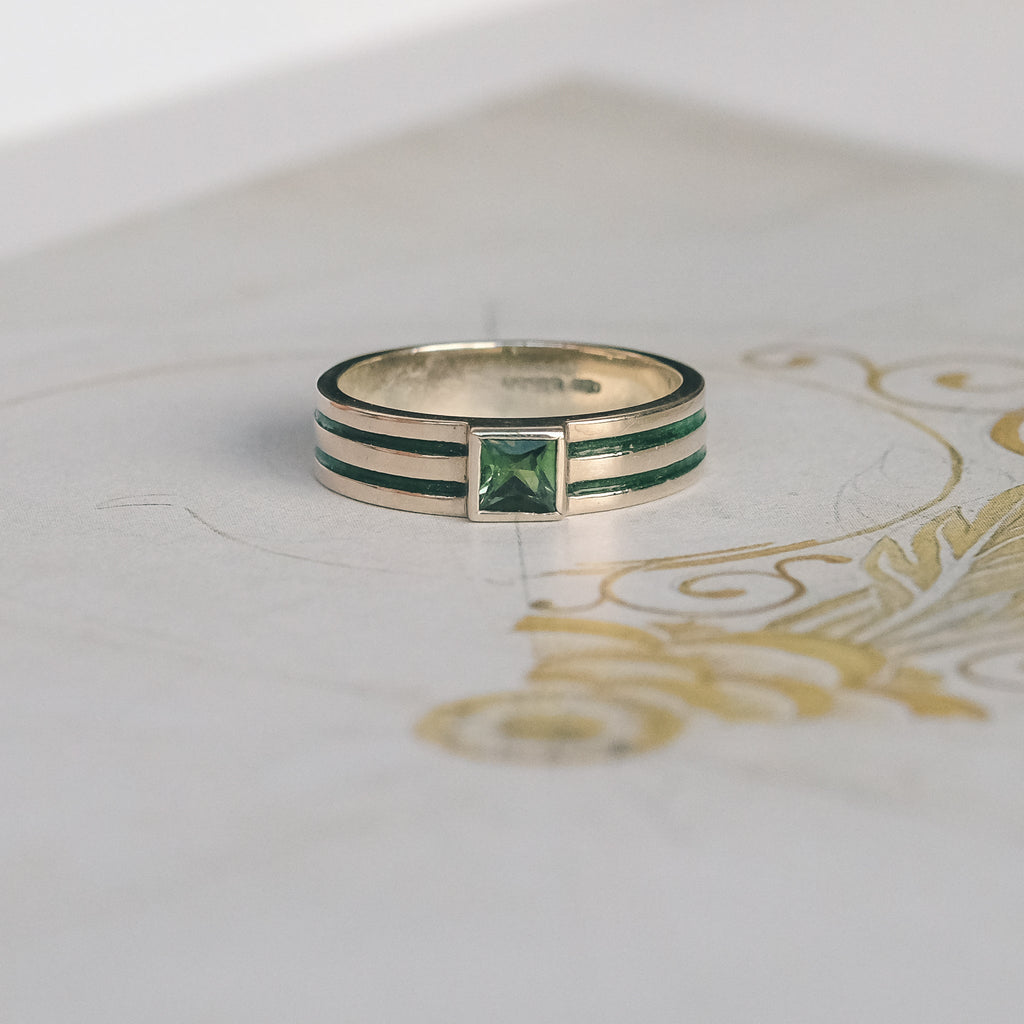 THE MORRÍGAN RING - Lost Owl Jewelry