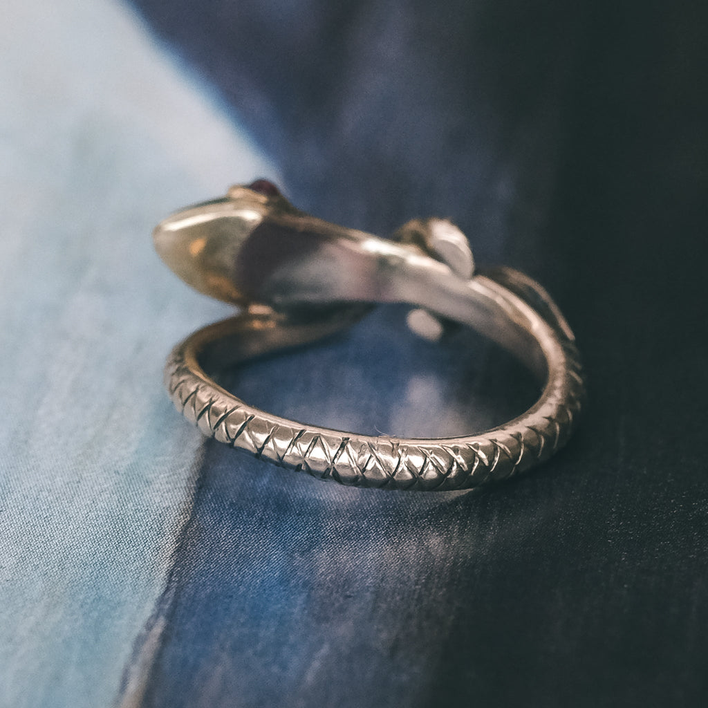 Victorian Cross-Hatched Snake Ring – Lost Owl Jewelry