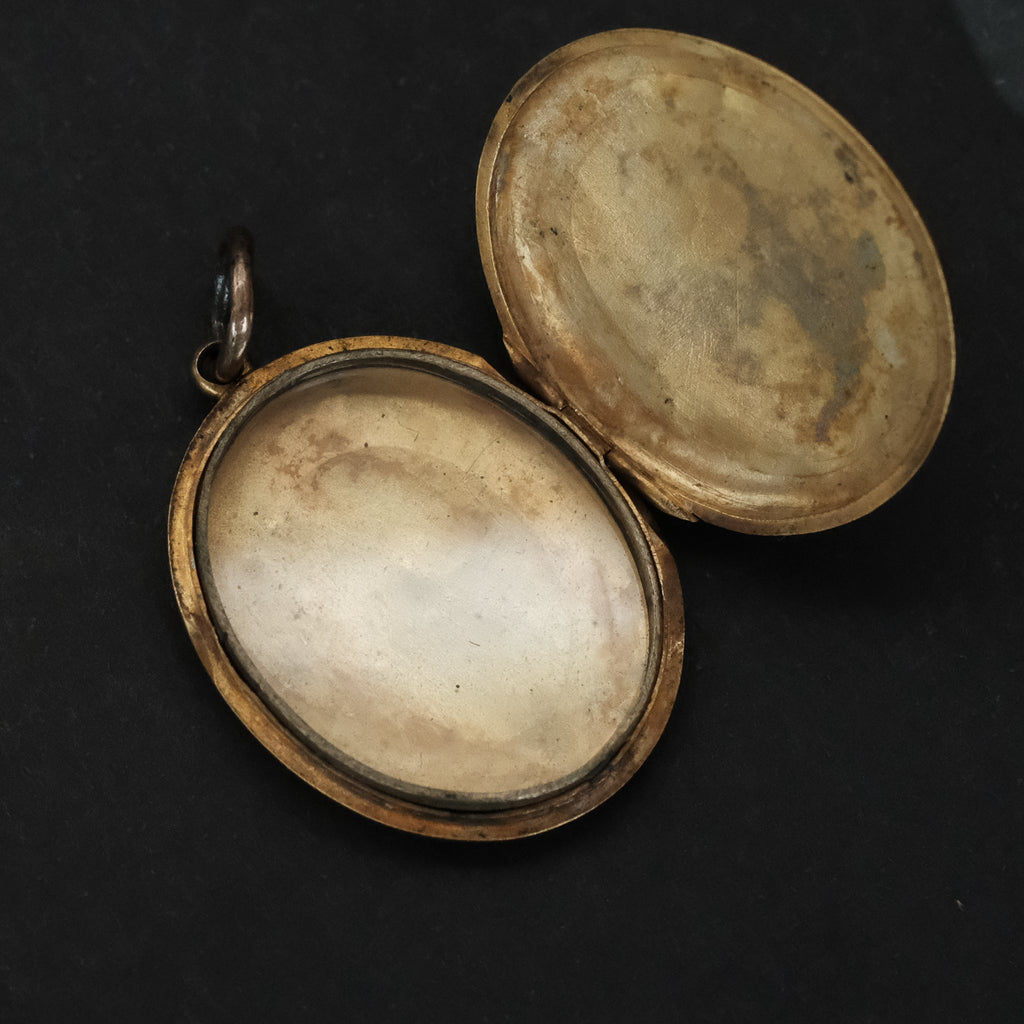Victorian Engraved Gold Locket - Lost Owl Jewelry
