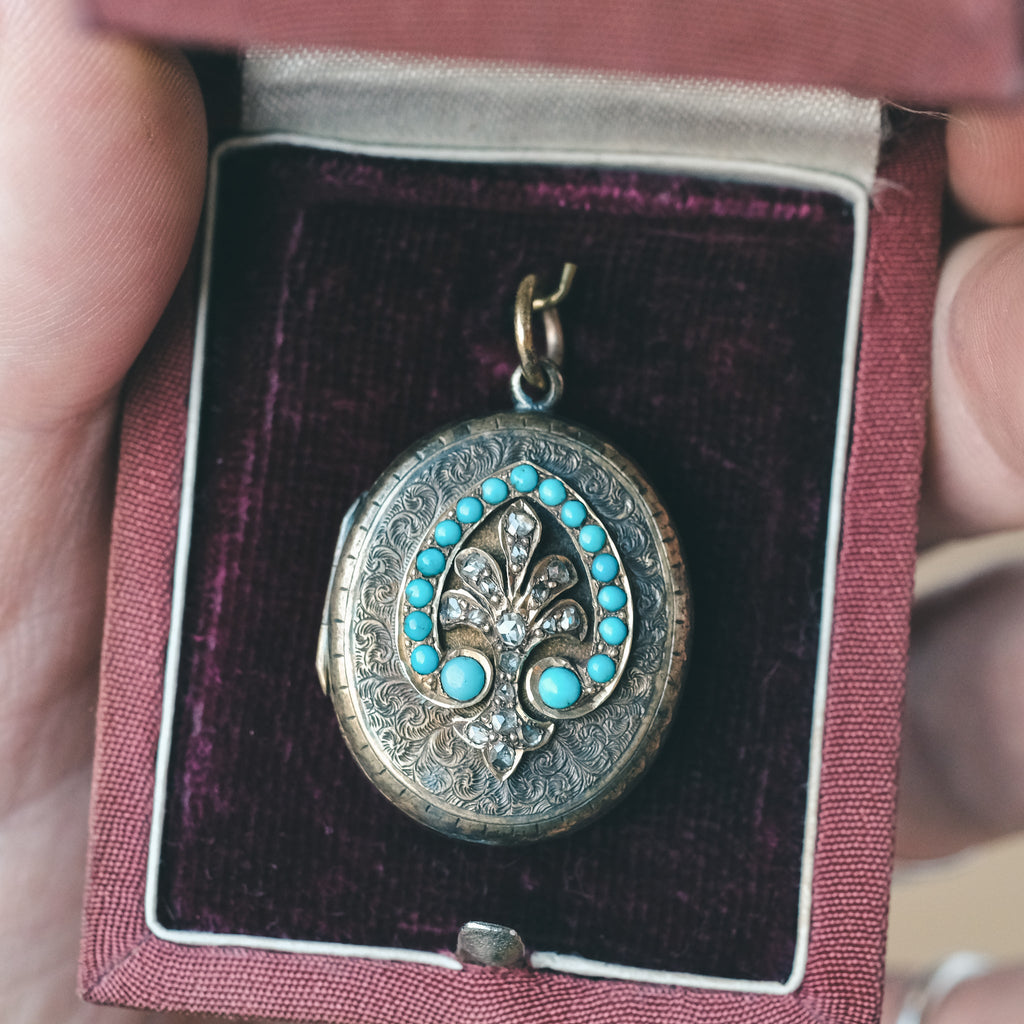 Victorian Scallop Shell Locket - Lost Owl Jewelry