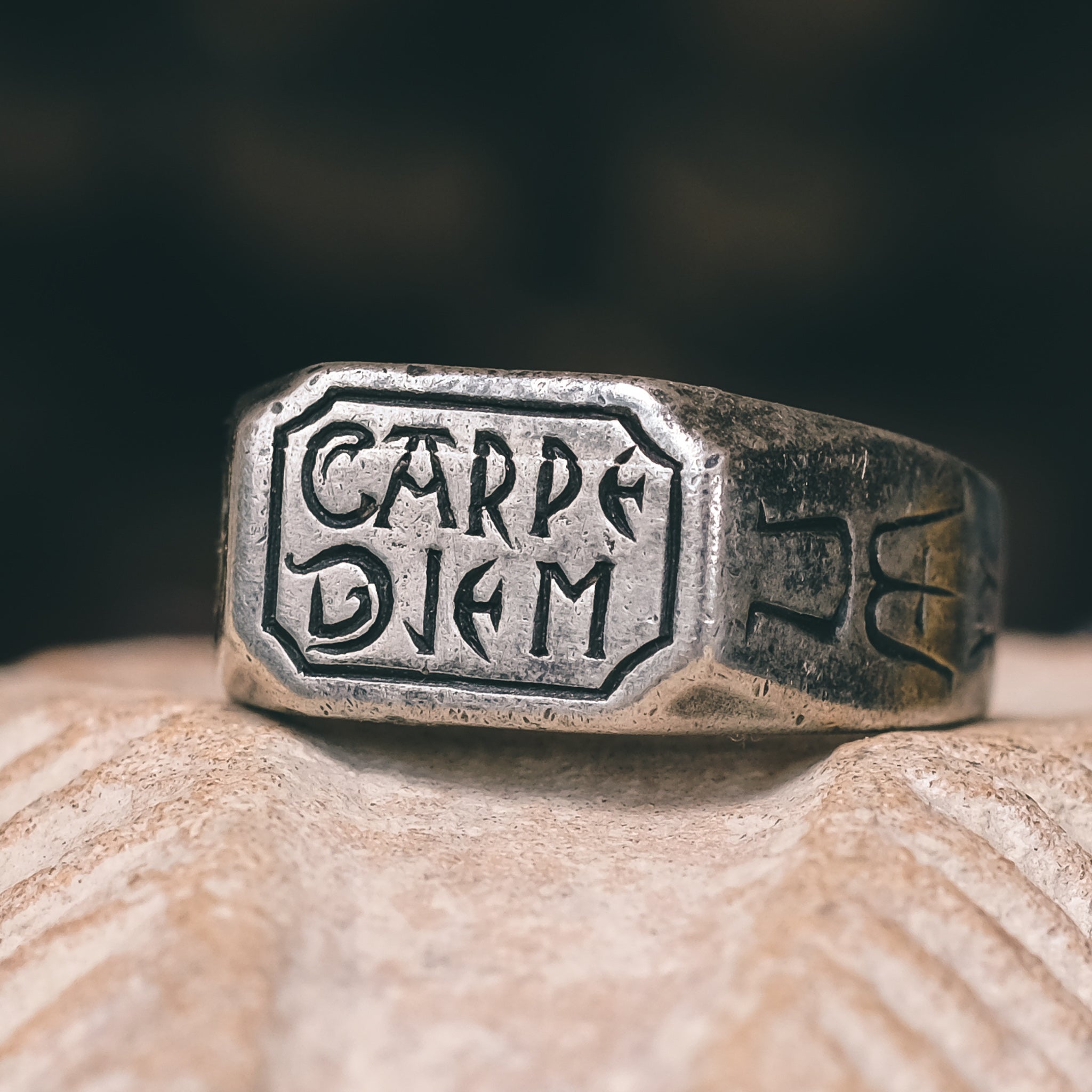 Vintage CARPE DIEM Sundial Ring – Lost Owl Jewelry