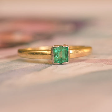 Vintage Emerald Solitaire Ring - Lost Owl Jewelry